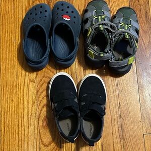Crocs, water hiking shoes and sneakers size 10